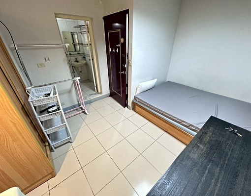 小資套房‧共用洗衣機‧外推窗‧飲水機‧含網路 - Image 2