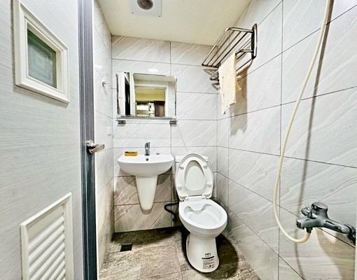 台北橋/三和商圈/新裝潢/外推陽台/便宜計電/機能強 - Image 5