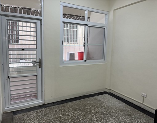 ⭐小港低樓層優質公寓近公園，二苓市場，捷運站一佳社宅⭐ - Image 8