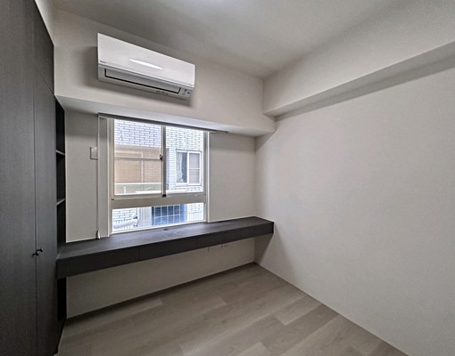 漢神百貨捷運兩房附車位 - Image 1