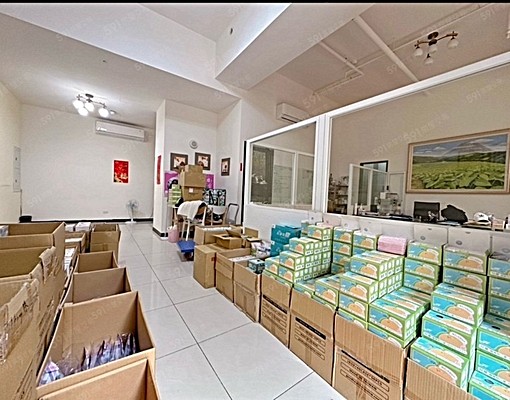 👍蘆洲希望城市挑高店面大露臺可寵有車位住辦皆可 - Image 3