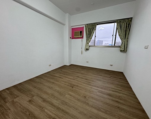 空屋出租龍安街大空間三房車前後陽台樓下是公園 - Image 7