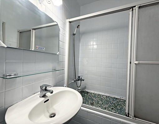 小碧潭🚄免爬高🌟租補戶籍🌟雙陽台🌟變頻冷氣⚡️有開窗 - Image 15