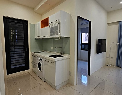 租-高鐵商圈鑫高鐵3房+平車 - Image 10