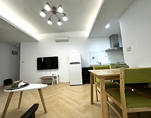 👍可租補.雙捷運.百萬裝潢靜巷兩房~租金寵物可談~ - Image 2