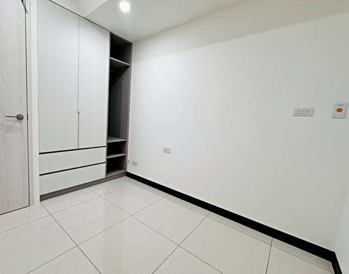 近桃園高鐵IKEA🍁W站前🍁全新裝潢2房車 - Image 10