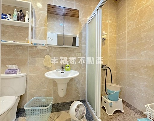 (租)府連路可租補溫馨車墅 - Image 14