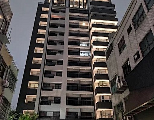 激熱⭐中區稀有2房2衛浴🔥可租補🔥全新交屋即刻入住🔥 - Image 1