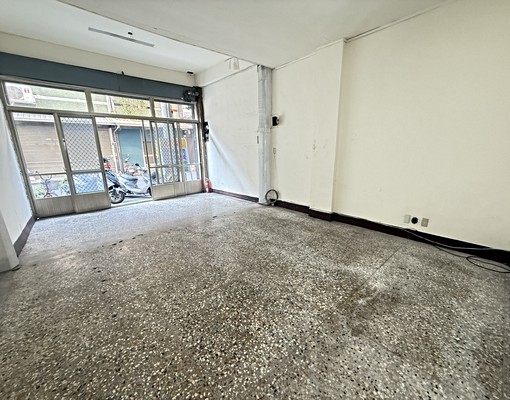 整棟透天1-3樓💛前後可停雙車💛台水電帳單 - Image 1