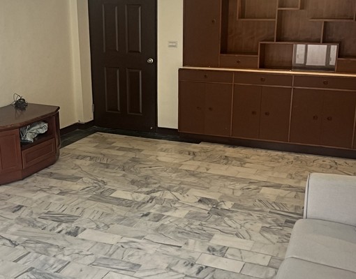 捷運*電梯大樓*四房兩廳*前後陽台(可租屋補助) - Image 1