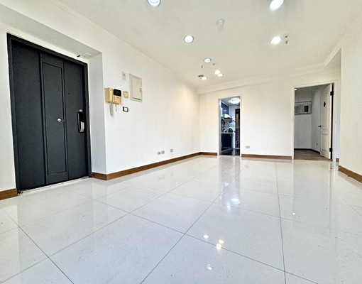 客廳大房間大丨福德生活採光三房丨公車可到東湖南港【住商小睿】 - Image 4