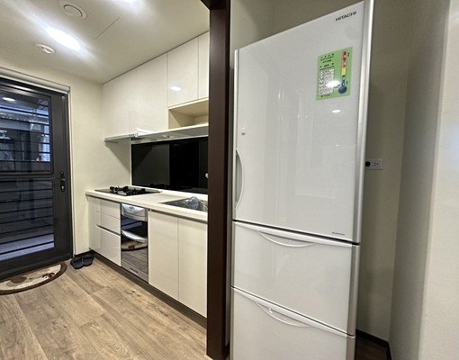 湖子內⭕️全新高樓層景觀2房⭕️平車-家俱全配全新-高檔裝潢 - Image 5