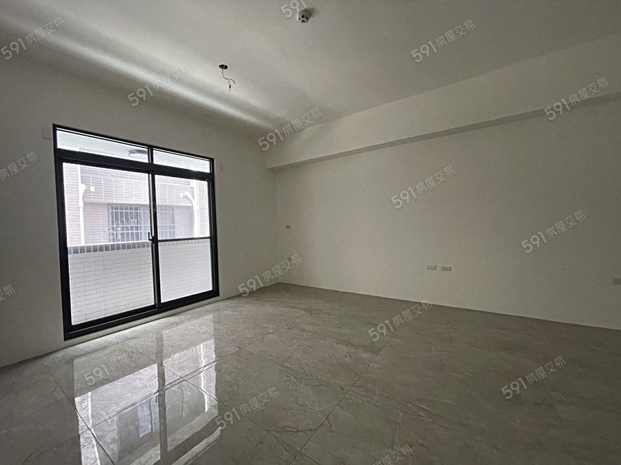 東城苑透天樣/實品屋