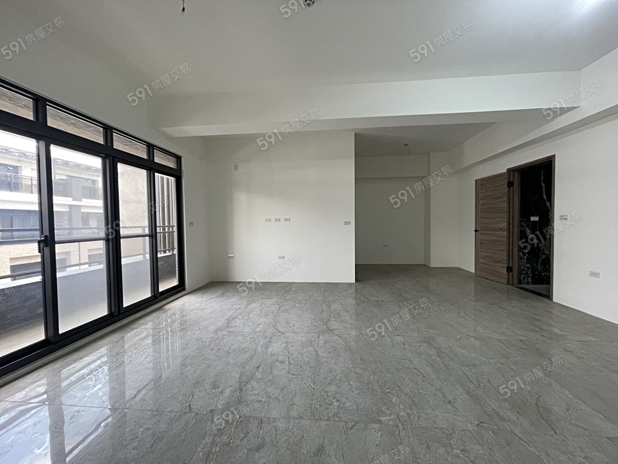 東城苑透天樣/實品屋