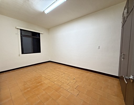 幸福MRT/方正大三房/近福壽商圈/可小寵/價錢可談 - Image 6