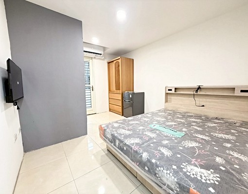 新莊國民運動中心旁、有陽台的套房 - Image 1