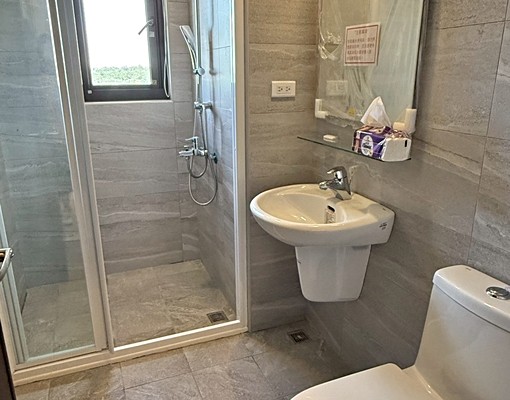 全新未住~鼎藏昕站兩房加車位（不可補助入籍） - Image 4