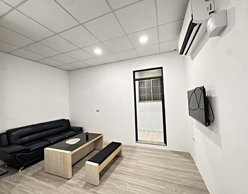 可乖寵雙租補)逢甲商圈1房1廳#家電家具齊全#全新整理 - Image 4