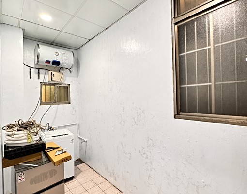 可乖寵雙租補)逢甲商圈1房1廳#家電家具齊全#全新整理 - Image 6