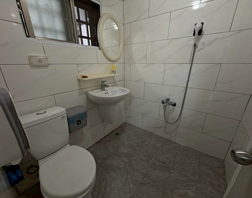 【租】東區可租補入戶籍2房採光(另有店面及三樓可分租) - Image 11