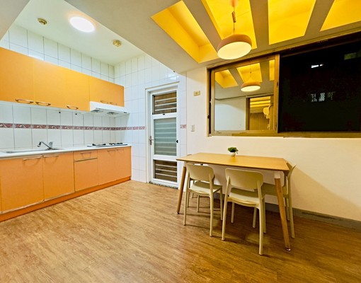 可租補近高鐵捷運新光三越*銀座*美三房車位 - Image 5