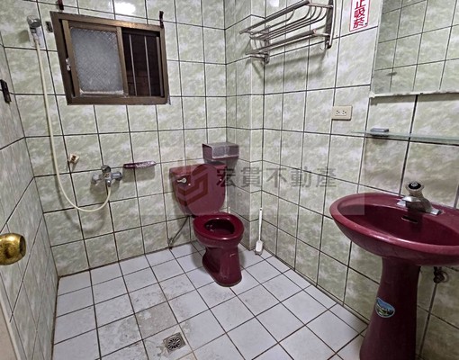 近新莊車站可合租員工宿舍整棟大透天家俱電齊全 - Image 14