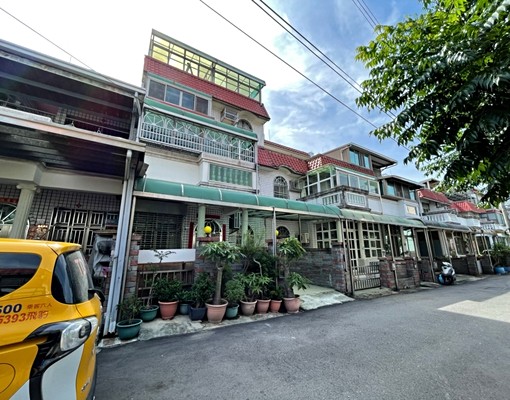 大肚整棟空屋透天|可租補.戶籍|可寵|近大道國中 - Image 1