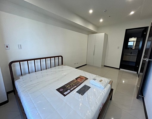 ✨高美特區/白天鵝景觀高樓/大2房平車✨ - Image 6