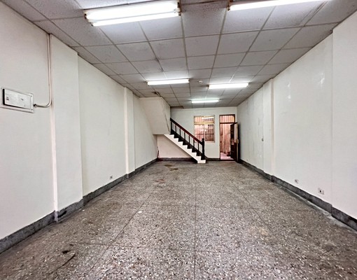 太平地政局豐年社區臨路透天店住 - Image 1