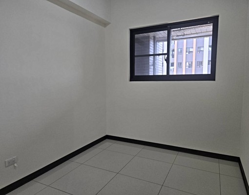 高鐵特區|明日讚兩房平車含車管 - Image 5