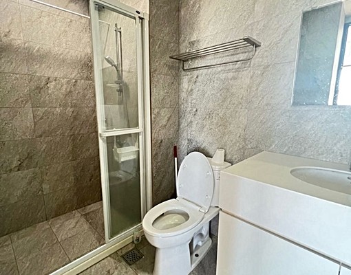 隔壁就是影城~對面就是全聯~樓下就全家~機能極佳~秒出正一房 - Image 7