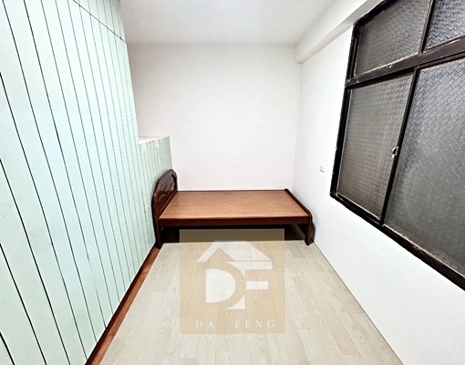 🔑東區大透天|可租補報稅、可住可店不香嗎|門口可停車🔑 - Image 7