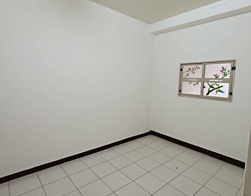 南勢角捷運站步行5分鐘,近夜市及傳統市場,生活機能佳,可租補 - Image 5