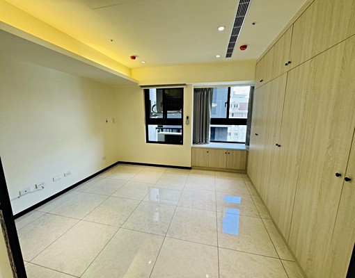 桃園火車站旁成功大院2房平面車🔥可租補/可寵物/全新裝潢 - Image 7