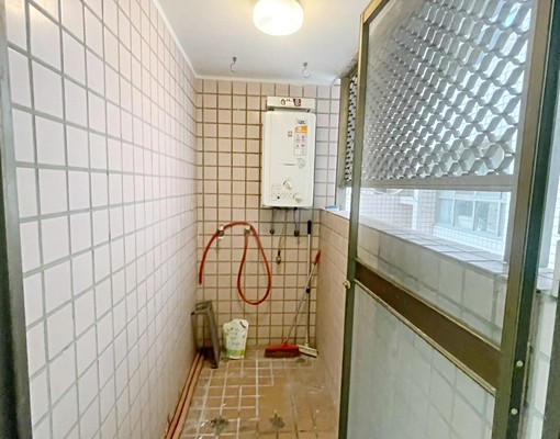 公益路勤美裕毛屋旁小套房。可租補 - Image 2