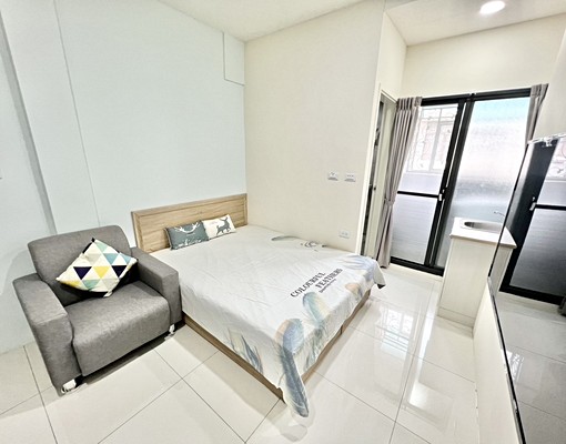 北屯大連⚡雙租補可貓⚡陽台獨洗曬衛浴開窗⚡一層三戶⚡機車位 - Image 4