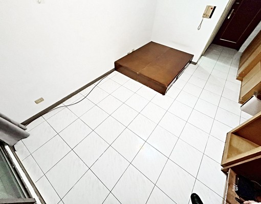 捷運台北橋◆電梯套房◆可貓垃圾代收★陽台 - Image 3