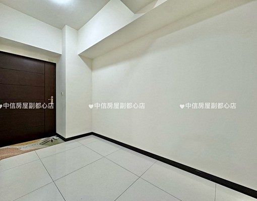 幸福皇居3房+平面車位 - Image 1