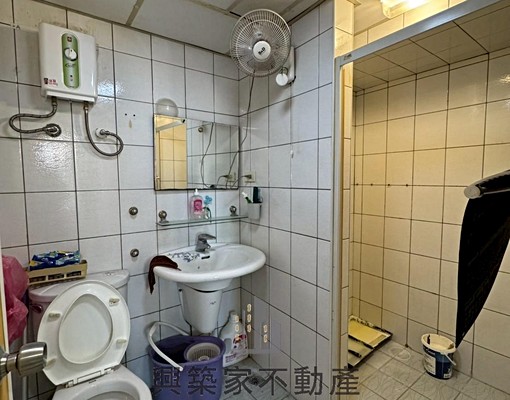 A正市區國泰醫院高樓層視野2房租補可 - Image 9