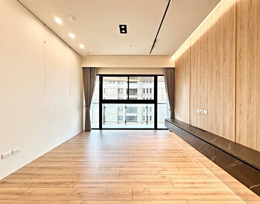 驚爆💥寶輝💥間間落地窗💥夢想大廚房💥雙車位🉑報稅 - Image 4