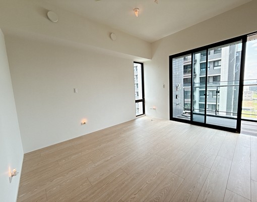 北屯機捷寶輝✨視野採光三房平車(可雙車) - Image 2