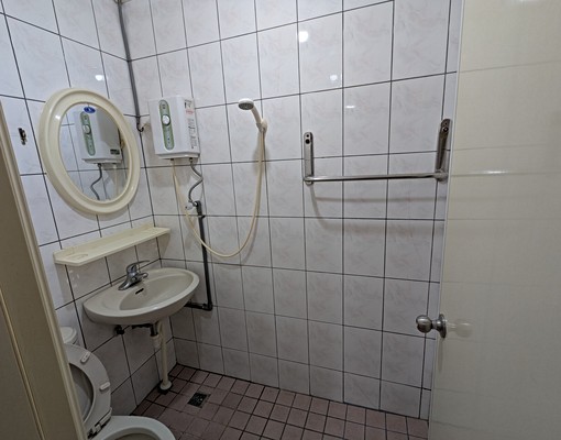 江子翠捷運站四號出口,松柏街套房出租 - Image 3