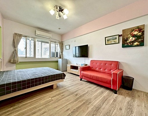 逢甲首選🌟可租補可貓🌟台水電最省🌟電梯大樓🌟陽光充足 - Image 2