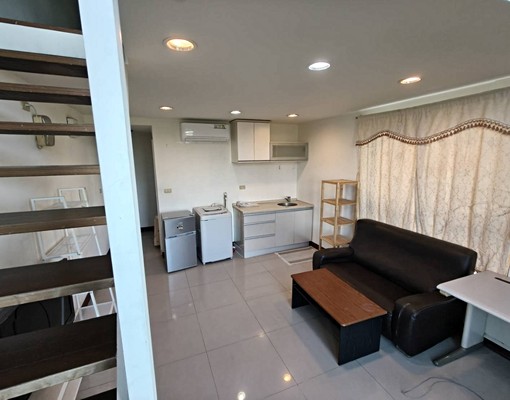 專任竹北文化中心縣府生活圈邊間寧靜挑高大任凱悅樓中樓套房 - Image 11