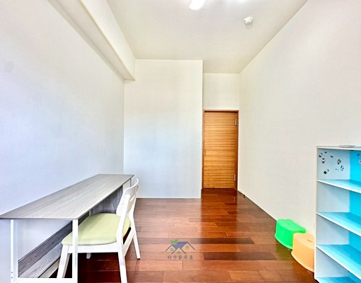 🏡享平方邊間-三面採光大三房-含雙車位-可報稅戶籍 - Image 9