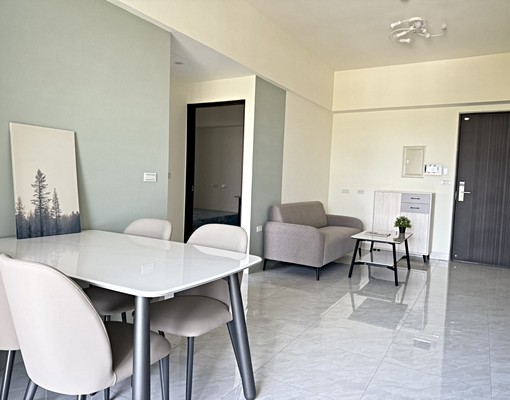 【菲墨里】全新電梯大樓低樓層,大坪數兩房出租~可租補 - Image 2