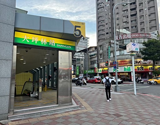 大師房屋推薦🏆大坪林捷運景觀大套房-可租補 - Image 11