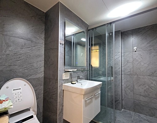 自住規格系統櫃輕裝潢~含車含管~拎包即可入住~ - Image 5