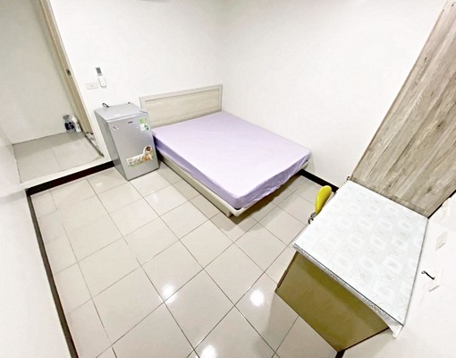 捷運江子翠◆超值套房◆曬衣空間★租補洽 - Image 1