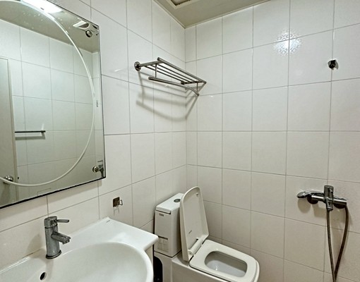 三重/菜寮❣️家具齊全/租金便宜/雙捷運機能好/省電變頻冷氣 - Image 5